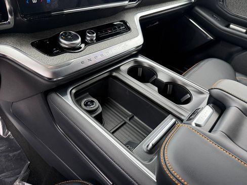 New 2026 Ford Expedition Tremor image 13