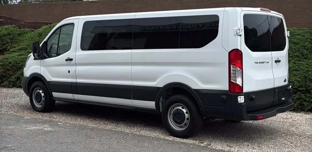 Used 2018 Ford Transit 350 XL RWD image 7