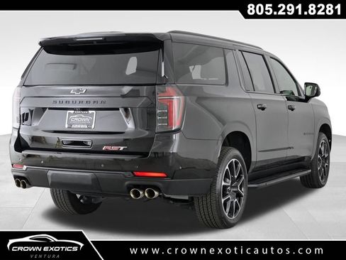 Used 2025 Chevrolet Suburban RST w/ Sun And Tow Package image 7