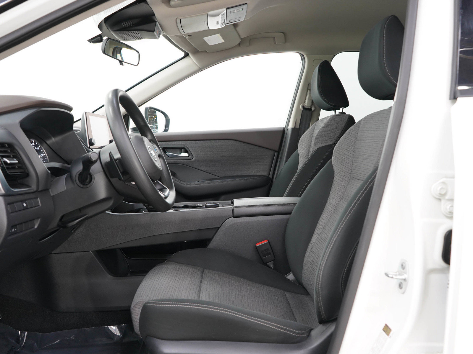 Used 2021 Nissan Rogue SV AWD/4WD image 22