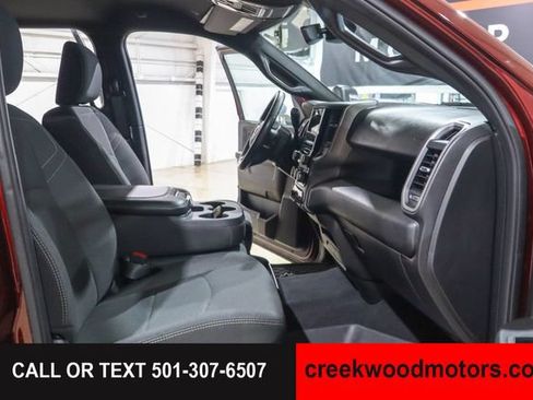 Used 2024 RAM 2500 Tradesman w/ Chrome Appearance Group AWD/4WD image 10