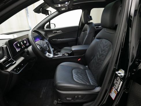 Certified 2023 Kia Sportage X-Line w/ X-Line Premium Package image 7