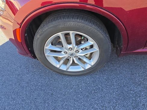 Used 2022 Dodge Durango GT image 11