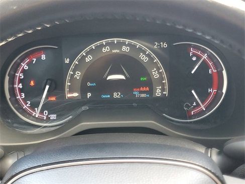 Used 2021 Toyota RAV4 Limited image 23