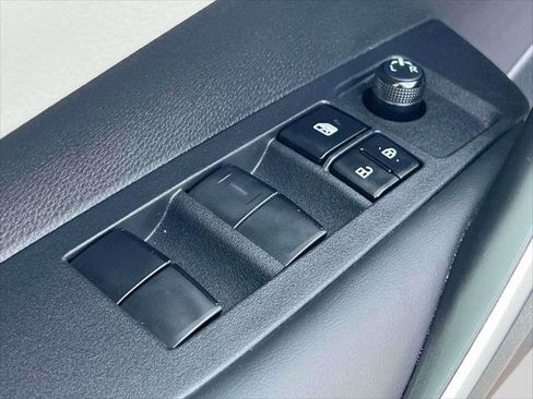 Certified 2024 Toyota Corolla SE image 20