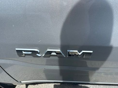 Used 2024 RAM 1500 Laramie image 10