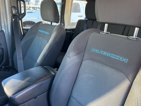 Used 2022 Jeep Wrangler Unlimited Rubicon 4xe w/ Cold Weather Group image 29