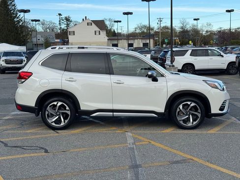 Used 2024 Subaru Forester Touring AWD/4WD image 7