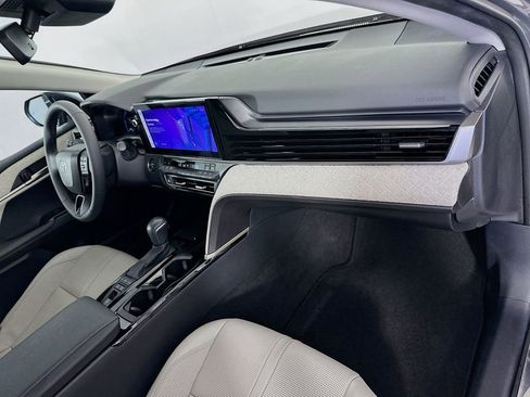Certified 2025 Toyota Camry XLE FWD image 29