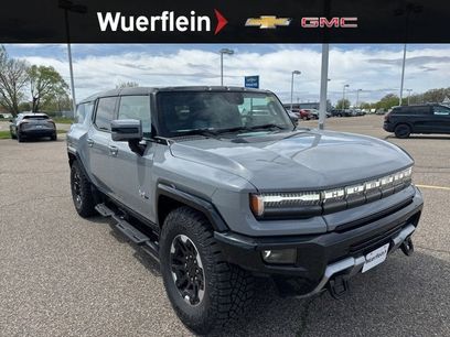 New 2024 GMC Hummer EV 2X w/ Extreme Off-Road Package