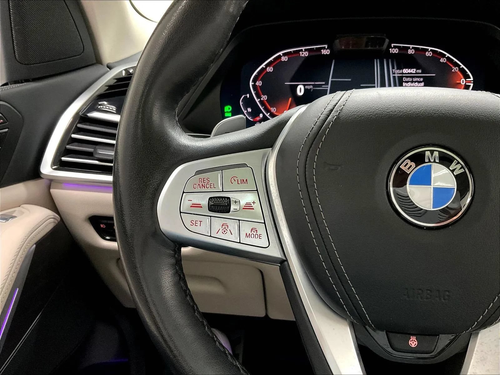 Used 2022 BMW X7 xDrive40i w/ Premium Package AWD/4WD image 21