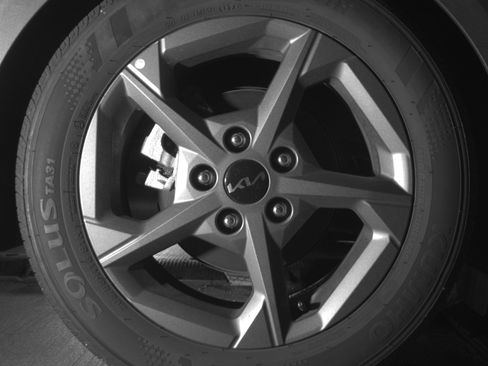 Used 2025 Kia K4 FWD image 15