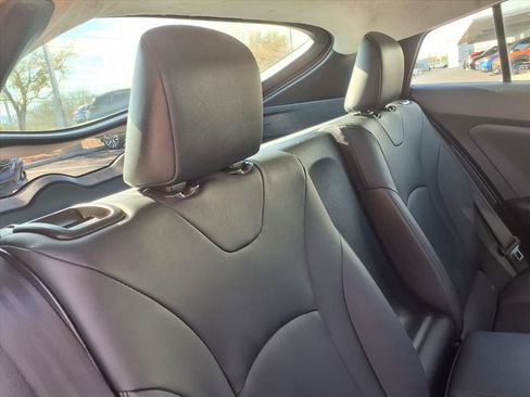 Used 2018 Toyota Prius Prime image 23