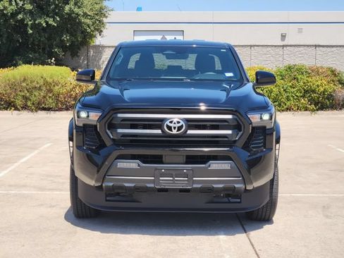 Used 2024 Toyota Tacoma SR5 RWD image 2