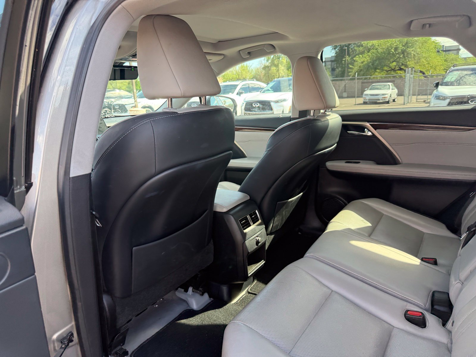 Used 2017 Lexus RX 350 FWD w/ Premium Package image 10