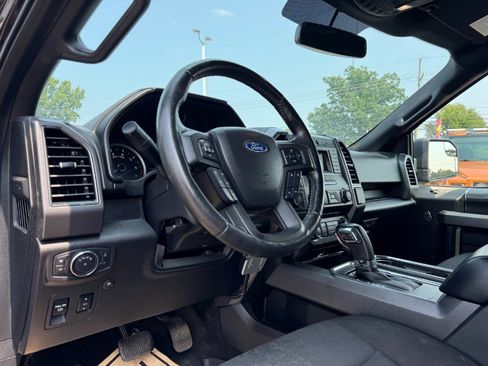 Used 2018 Ford F150 XLT w/ Equipment Group 301A Mid AWD/4WD image 14
