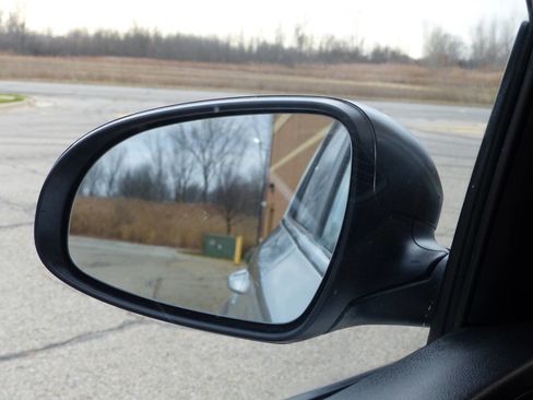 Used 2020 Kia Sportage LX image 49