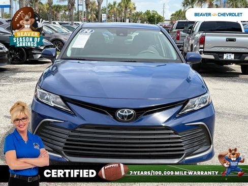 Used 2024 Toyota Camry LE FWD image 3