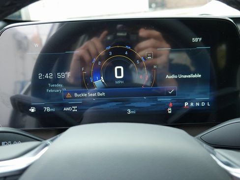 New 2026 Chevrolet Equinox LT w/ Convenience Package II AWD/4WD image 18