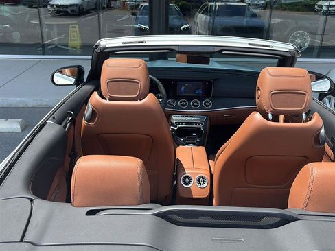Used 2023 Mercedes-Benz E 450 Cabriolet w/ AMG Line image 8
