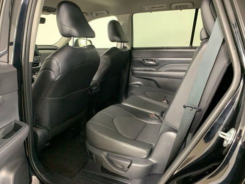Used 2024 Toyota Grand Highlander AWD Hybrid image 35