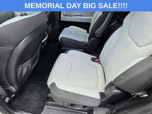 Used 2021 Hyundai Palisade SEL w/ Convenience Package FWD image 10