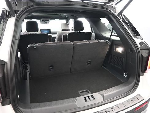 New 2026 Ford Explorer Platinum w/ LUX Leather Package AWD/4WD image 29