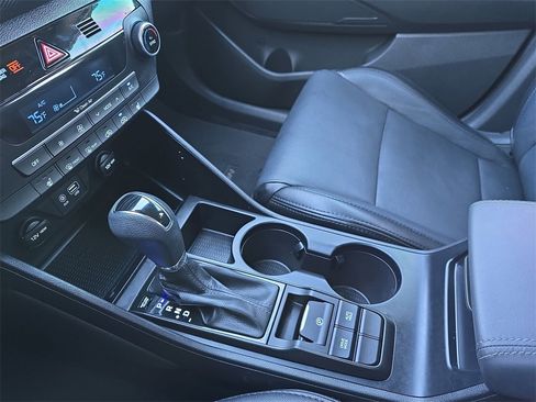 Used 2019 Hyundai Tucson SEL image 23