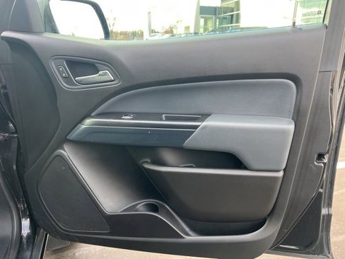 Used 2019 Chevrolet Colorado Z71 image 10