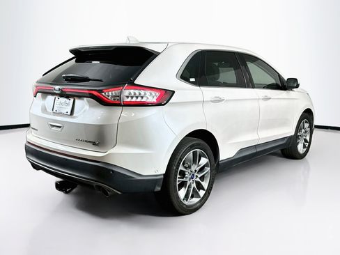 Used 2017 Ford Edge Titanium w/ Equipment Group 302A AWD/4WD image 9
