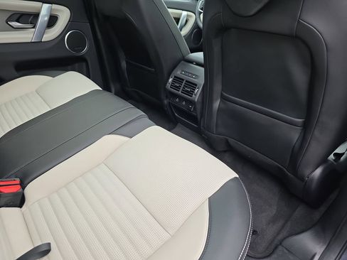 New 2026 Land Rover Discovery Sport Landmark AWD/4WD image 11