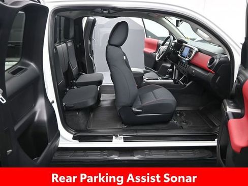 Used 2023 Toyota Tacoma SR5 AWD/4WD image 26