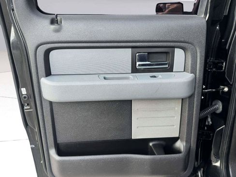 Used 2013 Ford F150 XLT w/ Luxury Equipment Group RWD image 40