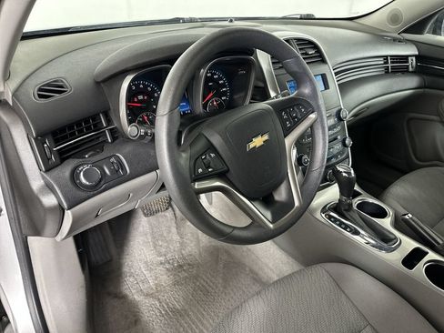 Used 2015 Chevrolet Malibu LS w/ Protection Package FWD image 13