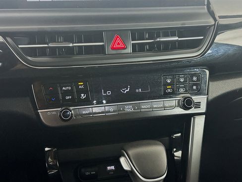 Used 2025 Kia Seltos S FWD image 24
