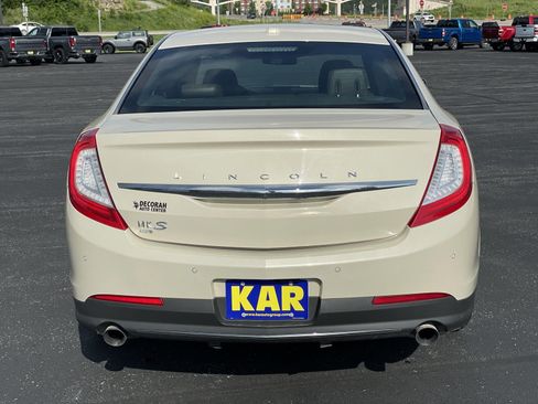 Used 2016 Lincoln MKS AWD w/ Equipment Group 101A image 8