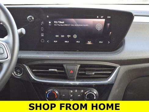 Used 2024 Buick Encore GX Sport Touring image 4