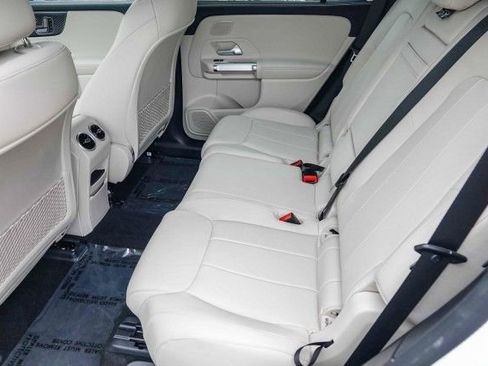 Certified 2024 Mercedes-Benz EQB 300 4MATIC image 18