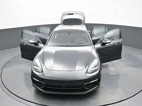 Certified 2023 Porsche Panamera 4 w/ Assistance Package AWD/4WD image 32