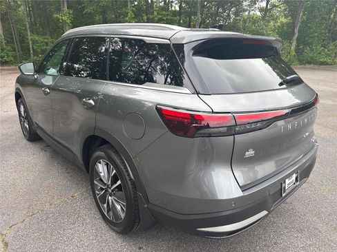 New 2027 INFINITI QX60 Luxe FWD image 8