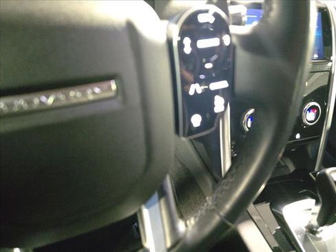 Used 2020 Land Rover Discovery Sport SE AWD/4WD image 20
