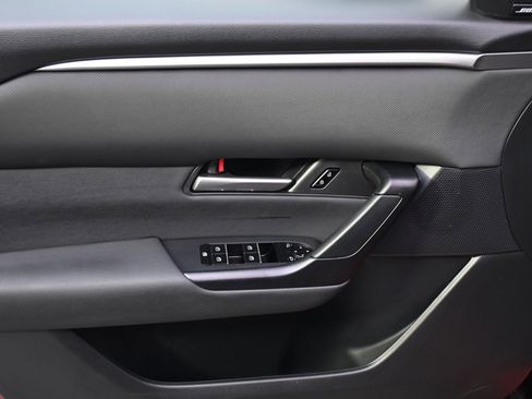 Certified 2025 MAZDA CX-50 AWD 2.5 S w/ Premium Package image 22