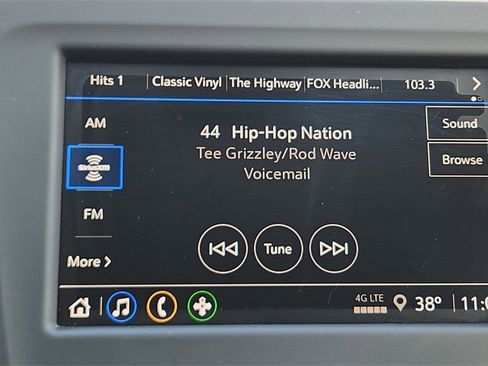 Used 2023 Chevrolet Equinox LT image 19