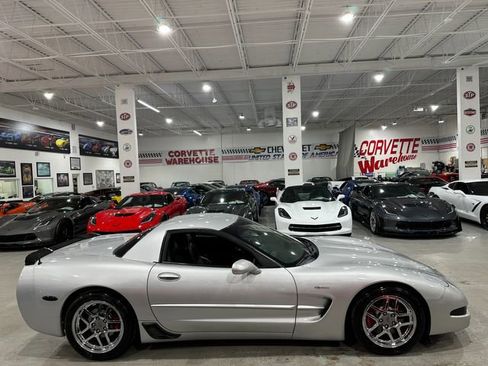 Used 2003 Chevrolet Corvette Z06 w/ Memory Package, 3 Drivers RWD image 5