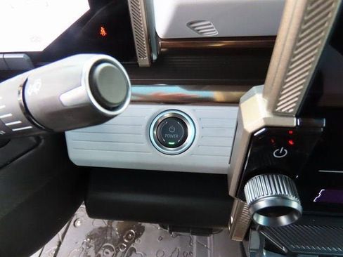 New 2025 GMC Hummer EV 3X w/ Battery Pack, 24 Module Pack AWD/4WD image 42
