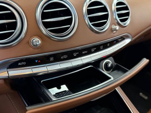 Used 2017 Mercedes-Benz S 550 Cabriolet image 24