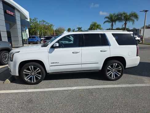 Used 2018 GMC Yukon Denali w/ Denali Ultimate Package image 3