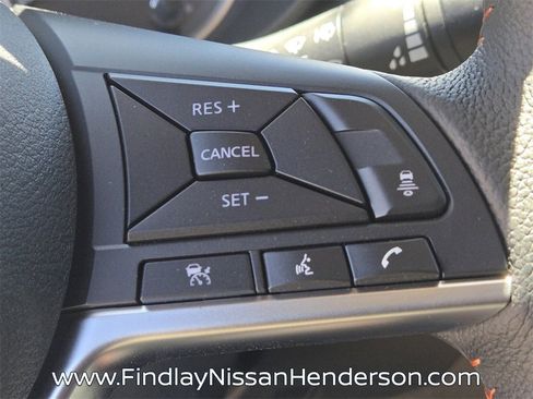 New 2025 Nissan Versa SR w/ Trunk Package image 13