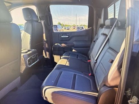 Used 2019 GMC Sierra 1500 Denali w/ Denali Ultimate Package AWD/4WD image 8