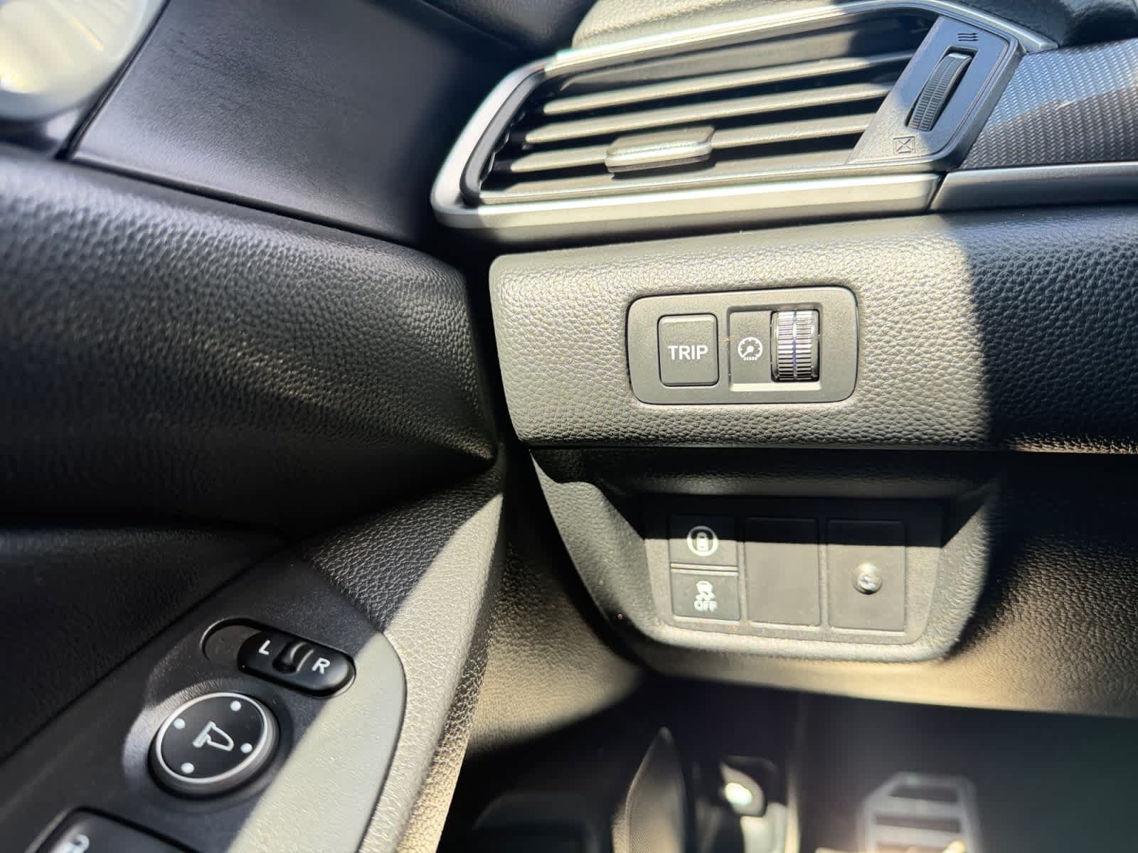 Used 2020 Honda Accord Sport image 25